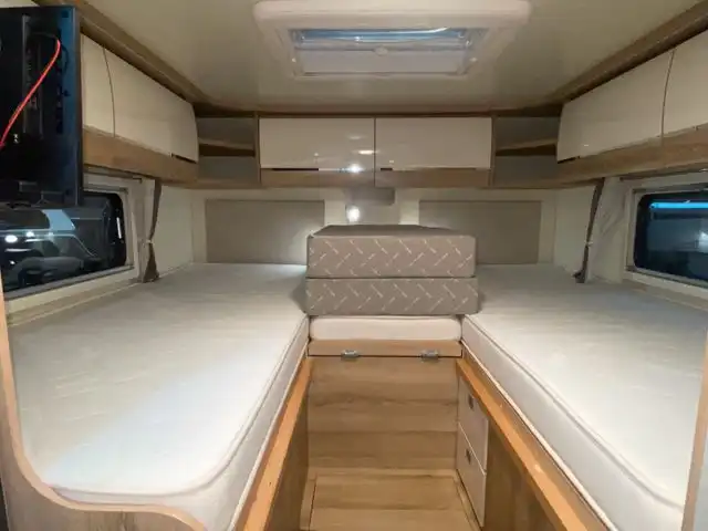 HYMER-ERIBA Future 430 T 